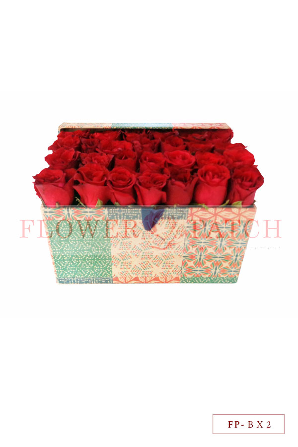 24 Red Roses in a Paper Box