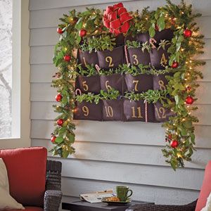 Create a Christmas Wall Garden