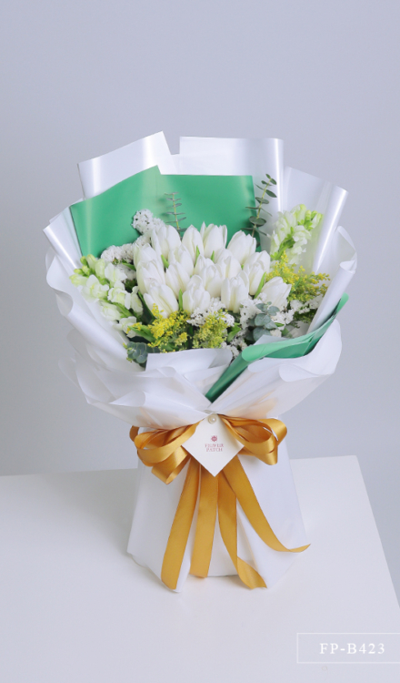 Bouquet of 18 Tulips
