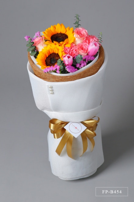 Bouquet of 2 Sunflowers, 2 Tulips, 2 Carnations and 3 Imported Roses