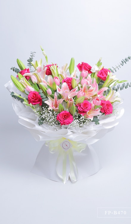 Bouquet 9 Ecuadorian Roses, 9 Tulips and 9 Stems of Stargazer Lily